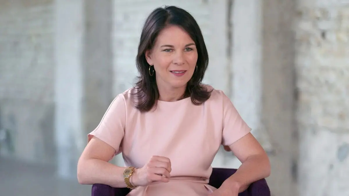 La politique étrangère à bout de force