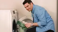 La pub et nous Les liaisons cathodiques