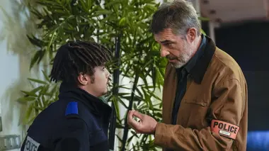 La recrue S01E03 Trop belles pour toi