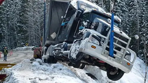 La route de l'enfer : Canada S02E11 Coupé dans l'élan