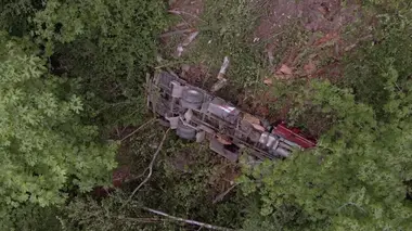 La route de l'enfer : Canada Red Truck Wreck