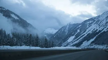 La route de l'enfer : Canada S04E13 La croisée des chemins