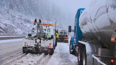 La route de l'enfer : Canada Winter Strikes