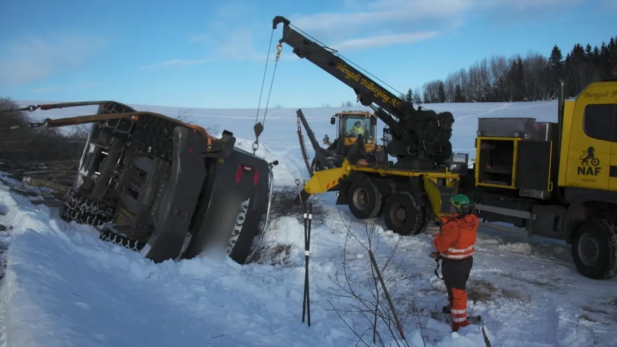 La route de l'enfer : Norvège Danger sur les rochers