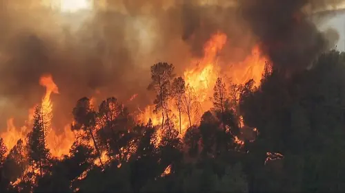 La science des forces de la nature Mega incendies