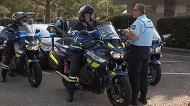 100 jours avec les gendarmes de l'autoroute des vacances (1er volet)