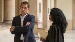 La stagiaire S06E04 Dans la lumière