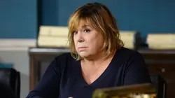 La stagiaire S05E01 Espace détente