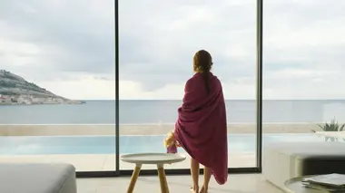 La stagiaire S03E07 Liberté provisoire
