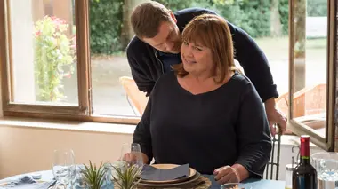 La stagiaire S06E05 Précoces