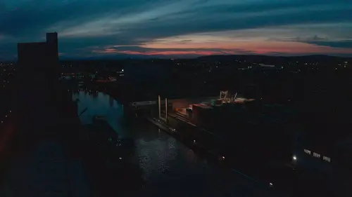 La Suisse de nuit S01E01 Eté