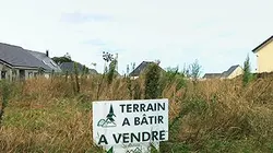 Visuel de La terre en morceaux
