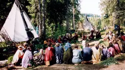 La tribu et le gourou : Gaïaland