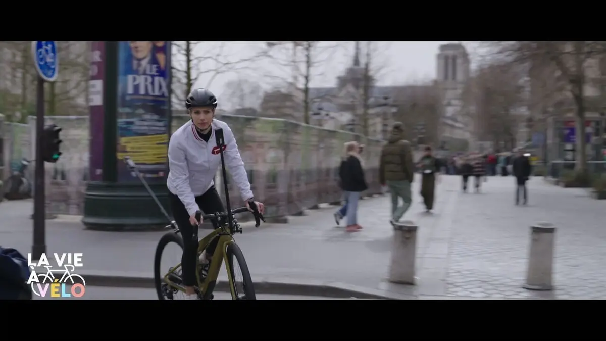 La vie à vélo Paris la tendance des virées en groupe