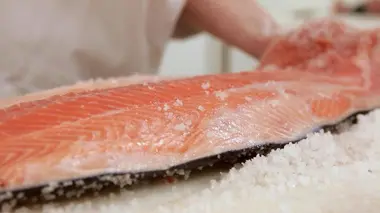 La vie pas si rose du saumon fumé