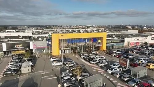 Casting La vie secrète des supermarchés