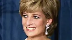 Lady Diana, princesse des coeurs : qui était-elle vraiment ?
