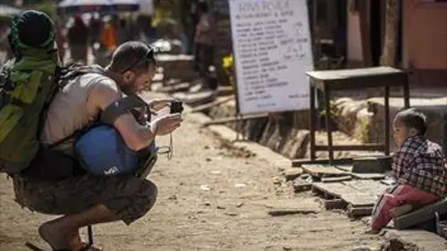 Casting Laos, les sirènes du tourisme