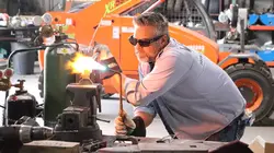 Las Vegas Mécanos S04E02 Compte à rebours