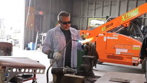 Las Vegas Mécanos S04E02 Compte à rebours