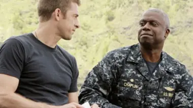 Last Resort S01E01 Désobéissance