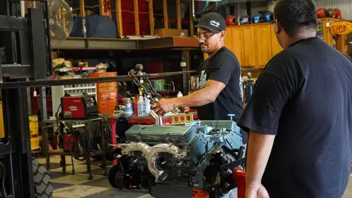 Latino Garage Club De Nova à supernova