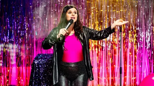 Laura Domenge : bonne mère