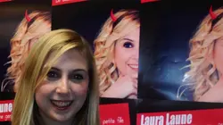 Laura Laune : Le diable est une gentille petite fille