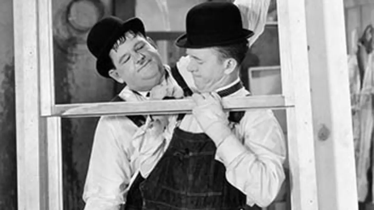 Laurel et Hardy menuisiers