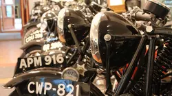 Laurie Moto Club S02E02 L'âme Guzzi