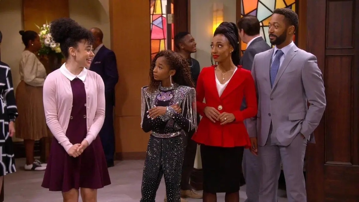 Lay Lay dans la place S01E07 A-Lay-Lay-luia !