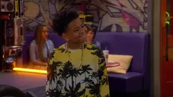 Lay Lay dans la place S01E08 Dylan dans la place