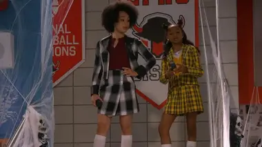 Lay Lay dans la place S01E05 Lay Laylloween