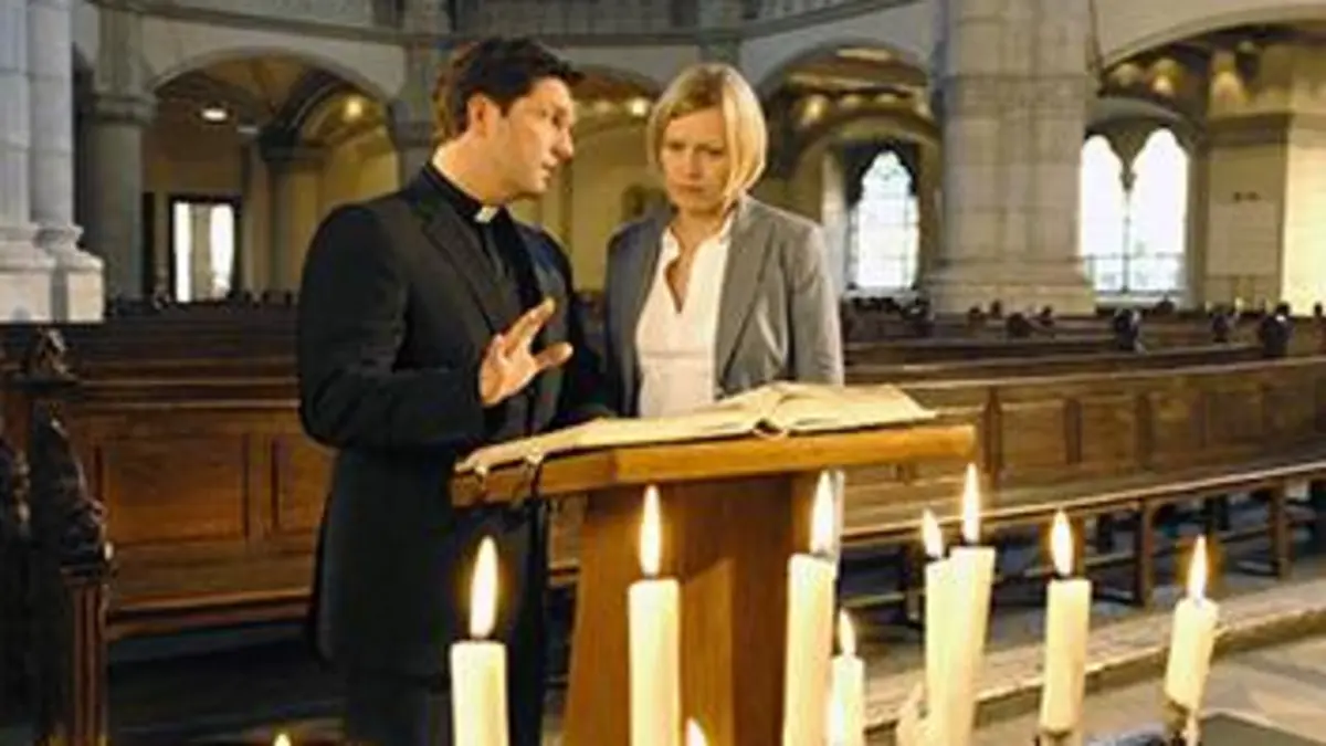 Le 5e commandement S02E05 Le pélican