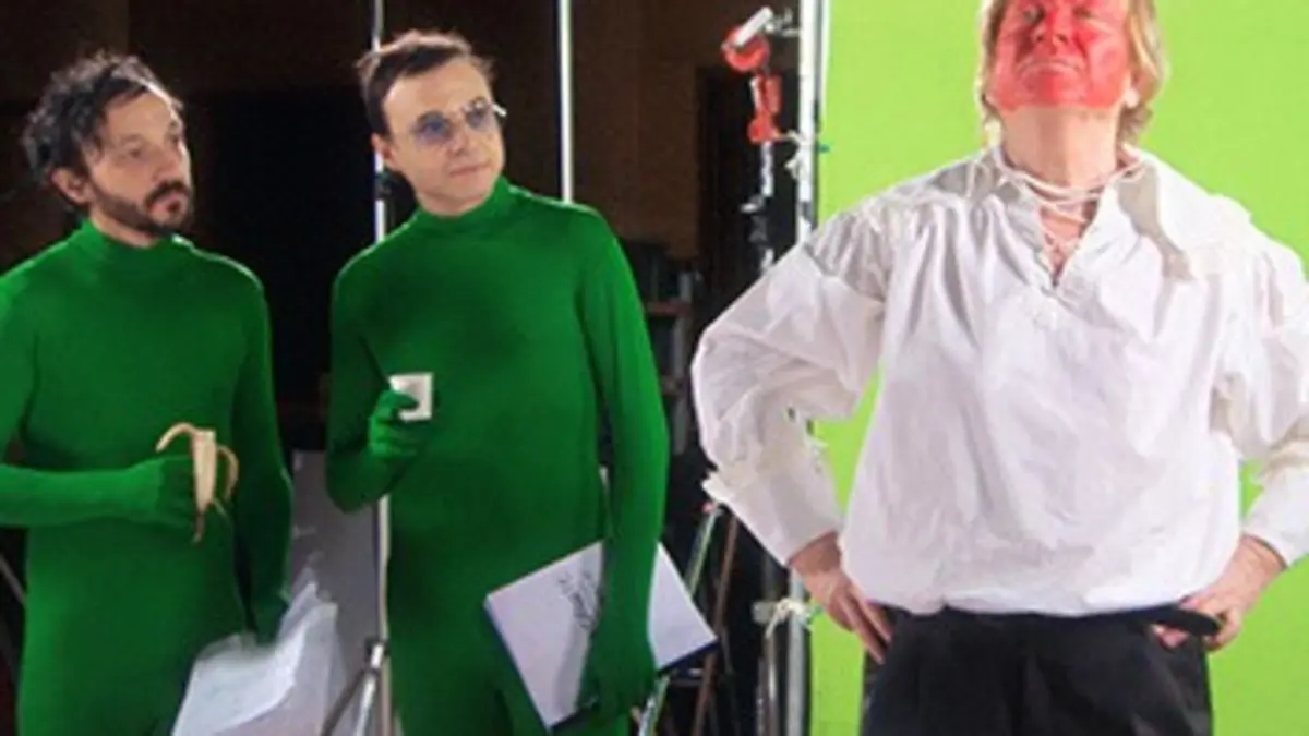 Le Ben & Bertie Show : L'Incruste