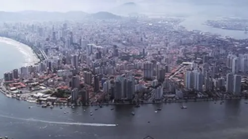 Le Brésil vu d'en haut E03 Au pays des Cariocas