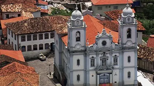 Le Brésil vu d'en haut E06 Le chemin des basiliques