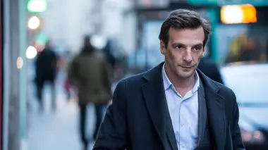 Le bureau des légendes S01E01
