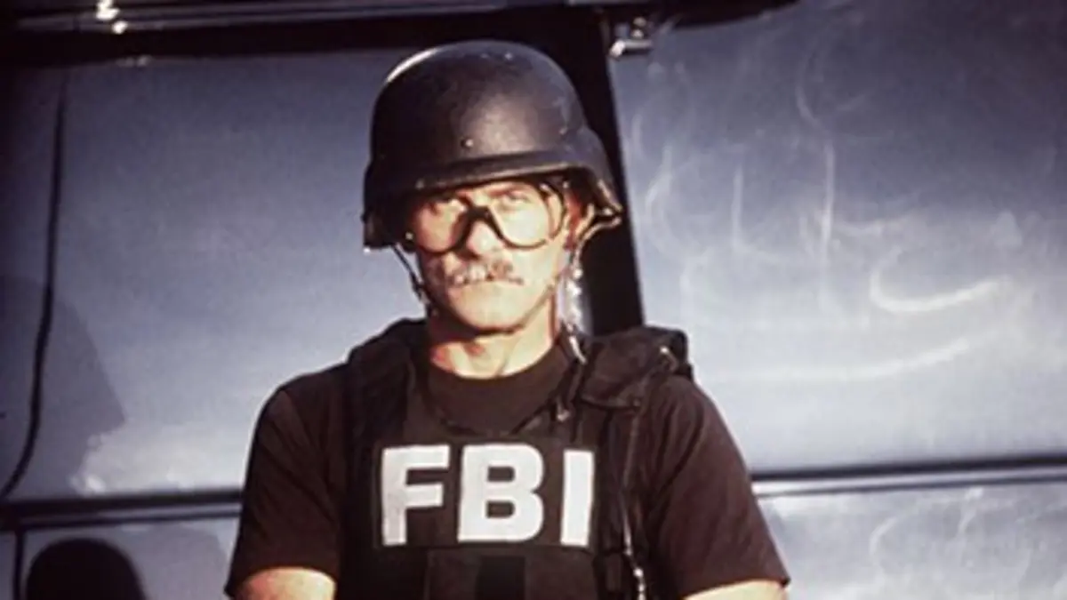 Le Bureau par ses agents E03 Combattre Cosa Nostra