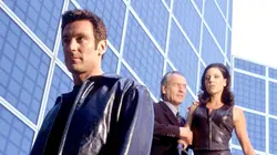 Le caméléon  S02E11 Gigolo