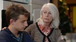 Le Colosse aux pieds d'argile