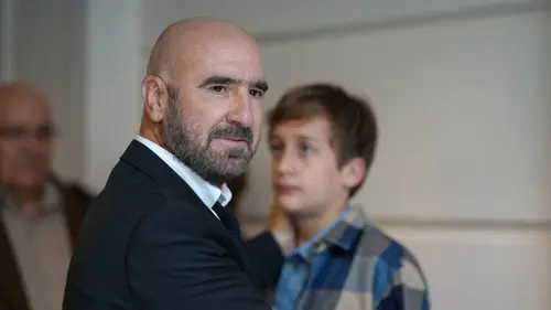 Le Colosse aux pieds d'argile