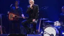Sur Canal+ Décalé à 22h15 : Le concert d'Alex Lutz avec les musiciens du film