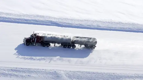 Le convoi de l'extrême : le choc des titans S01E04 Le grand frisson