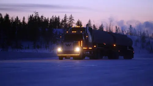 Casting Le convoi de l'extrême : le choc des titans S01E07 Des peines et des bleus