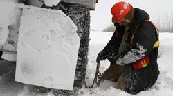 Le convoi de l'extrême : l'hiver de tous les dangers Une amitié en péril