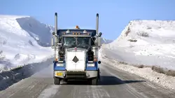 Le convoi de l'extrême : le choc des titans S06E05 Mesures désespérées