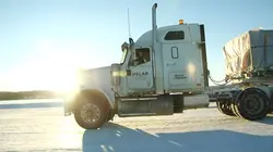 Le convoi de l'extrême : le grand frisson La colline aux suicidés