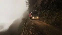 Le convoi de l'extrême : les routes des Andes  Rien ne va plus