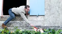Le crime lui va si bien S01E08 L'affaire Molina